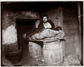2 Peddler Who Slept in the Cellar of 11 Ludlow Street 1892 Collection MCNY