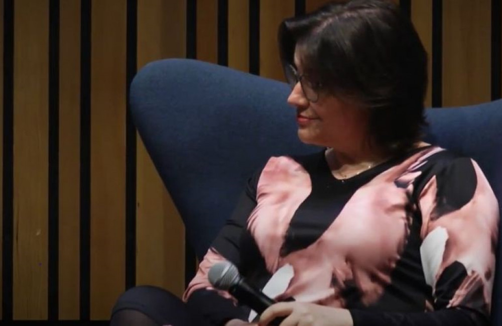 News_770_Video_FirstLadySprakkar