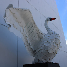 EP730_NordicSwan_ThreeQuarters_IMG_2047