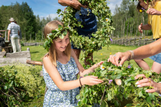 anna_hållams-midsummer_celebration-7336