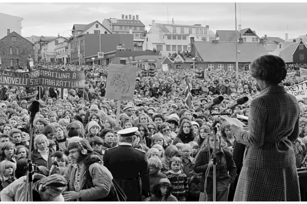 The-Day-Iceland-Stood-Still