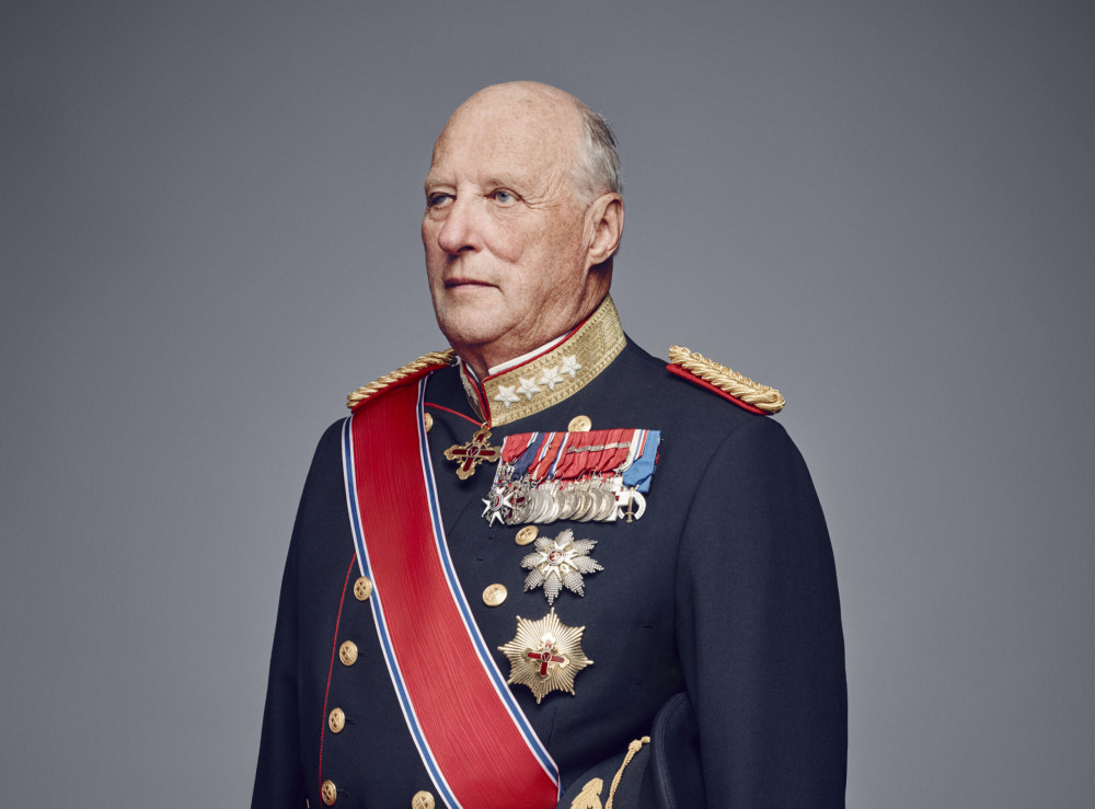 2016-01-15-Norway-KingHaraldV-cropped-Jorgen-Gomnaes-scaled-3689051766